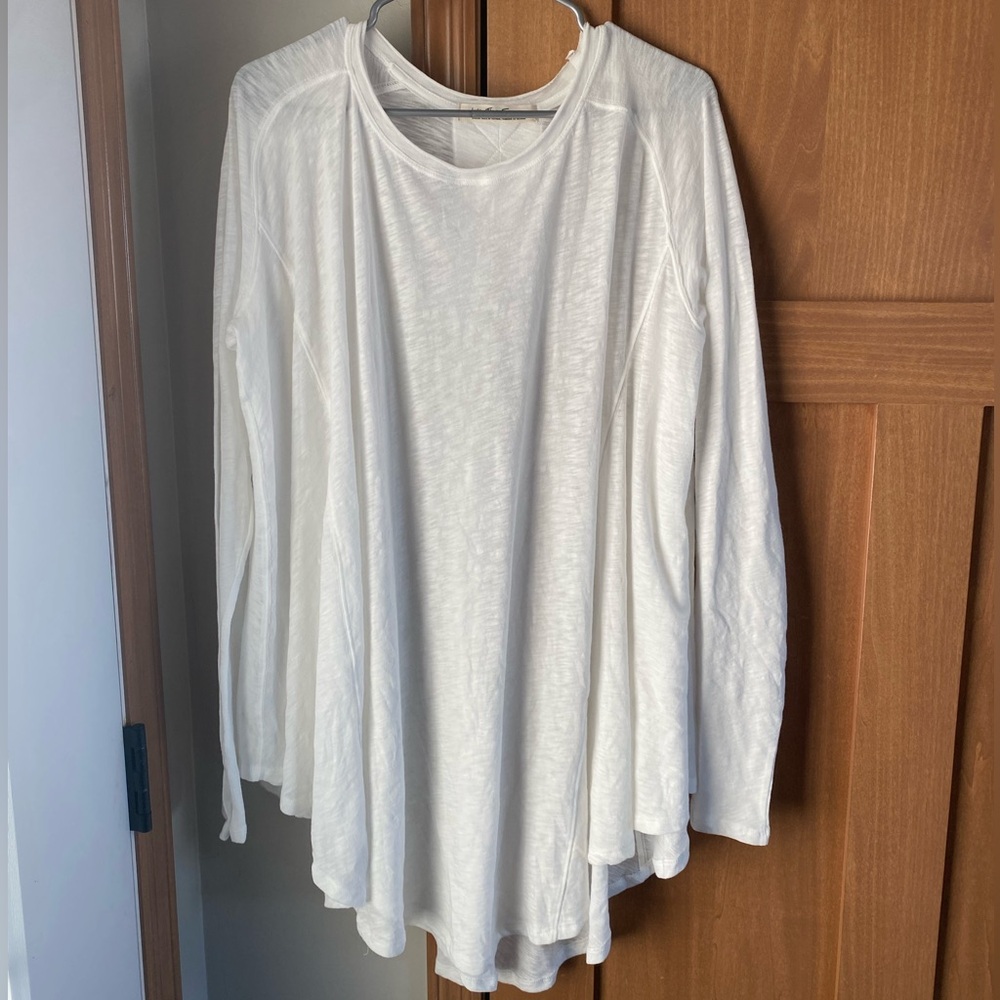Free People White Long Sleeve Lightweight Swing Tee